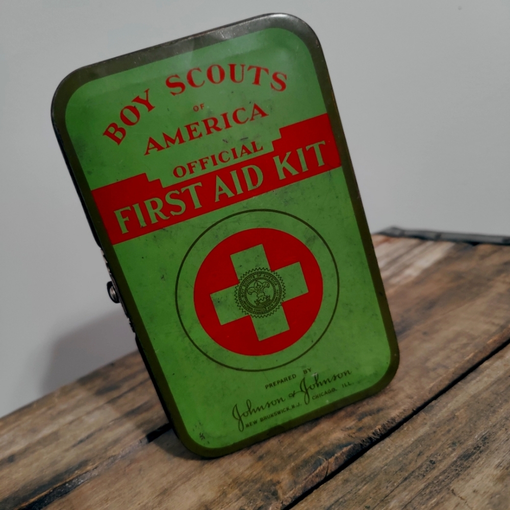 MCM metal tin box first aid kit Boy Scouts green decor patina J&J art deco latch